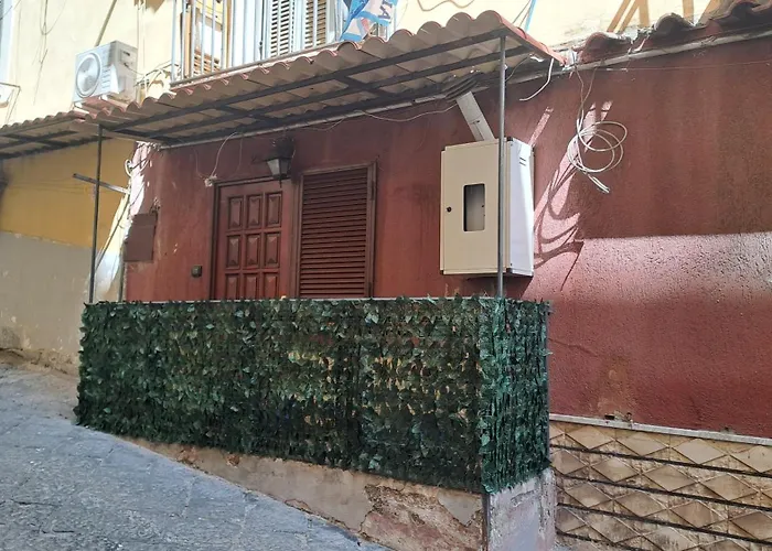 Anny House